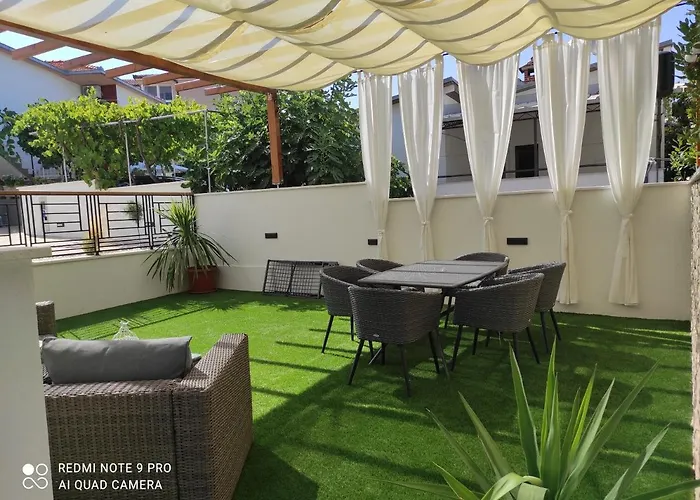 וילה Borna B20 *